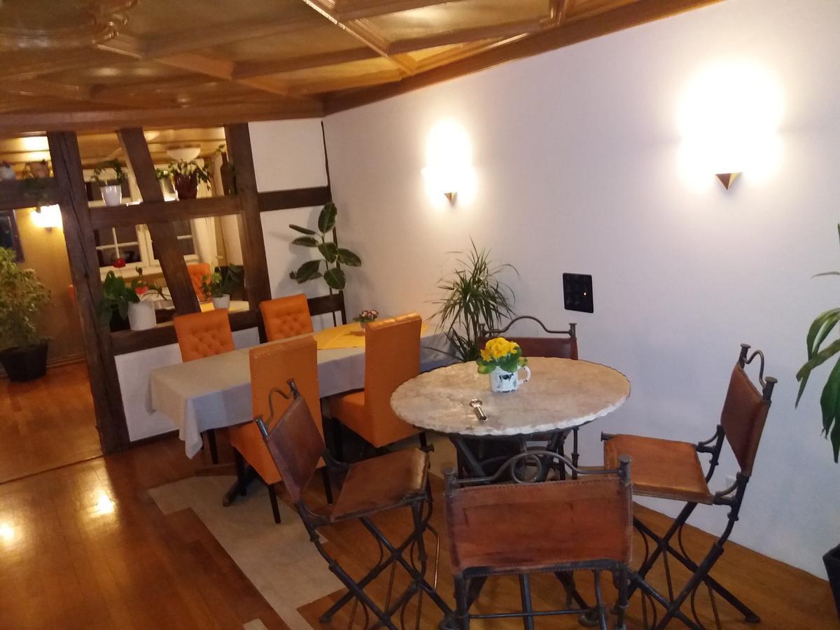 Hotel Garni Frohsinn Uttwil Extérieur photo